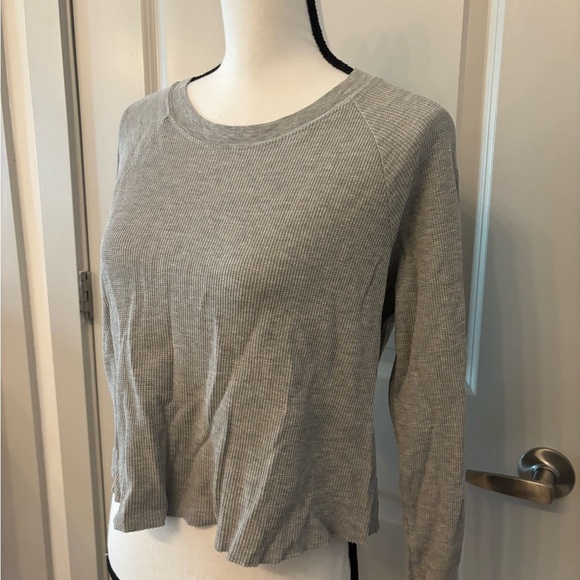 Brandy Melville basic grey cropped long sleeve top OS - Picture 5 of 10